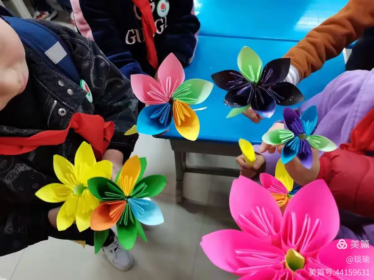 三年级手工特色作品展示